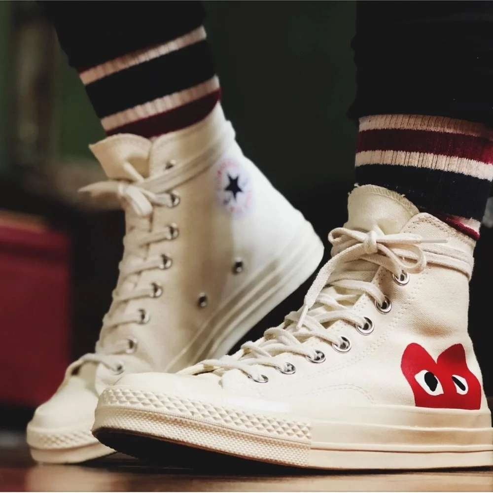 Converse x Comme des Garcons PLAY High Top Men 9 Off White Heart Sneakers